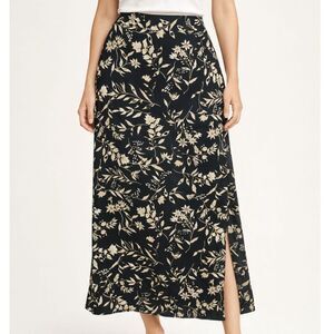 Flowy Black Floral Midi Skirt Slit Lined Size 14 Cottagecore